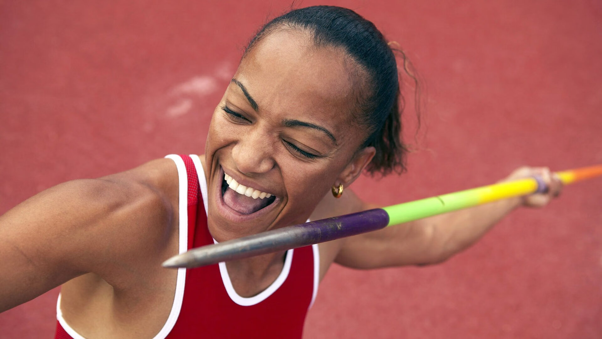 爱游戏体育-全国田径锦标赛，百米冲刺谁能创造新纪录，全国田径冠军赛2021百米决赛